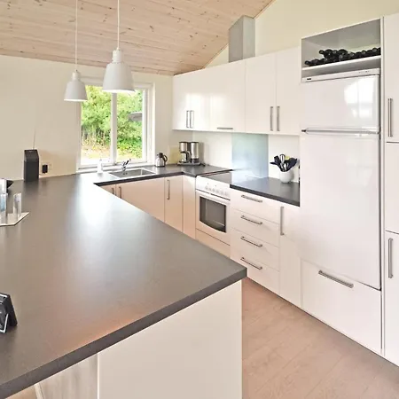 4 Bedroom Stunning In Logstrup *